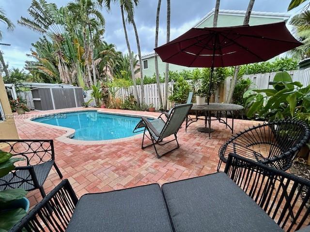 LANDINGS - Residential