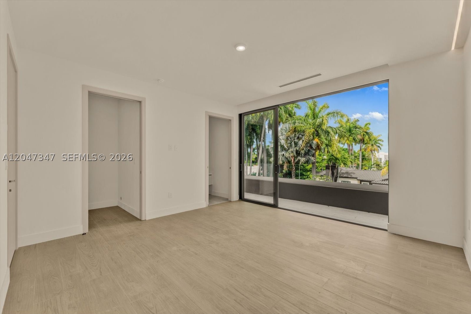 NORTH BAY ISLAND - Residential