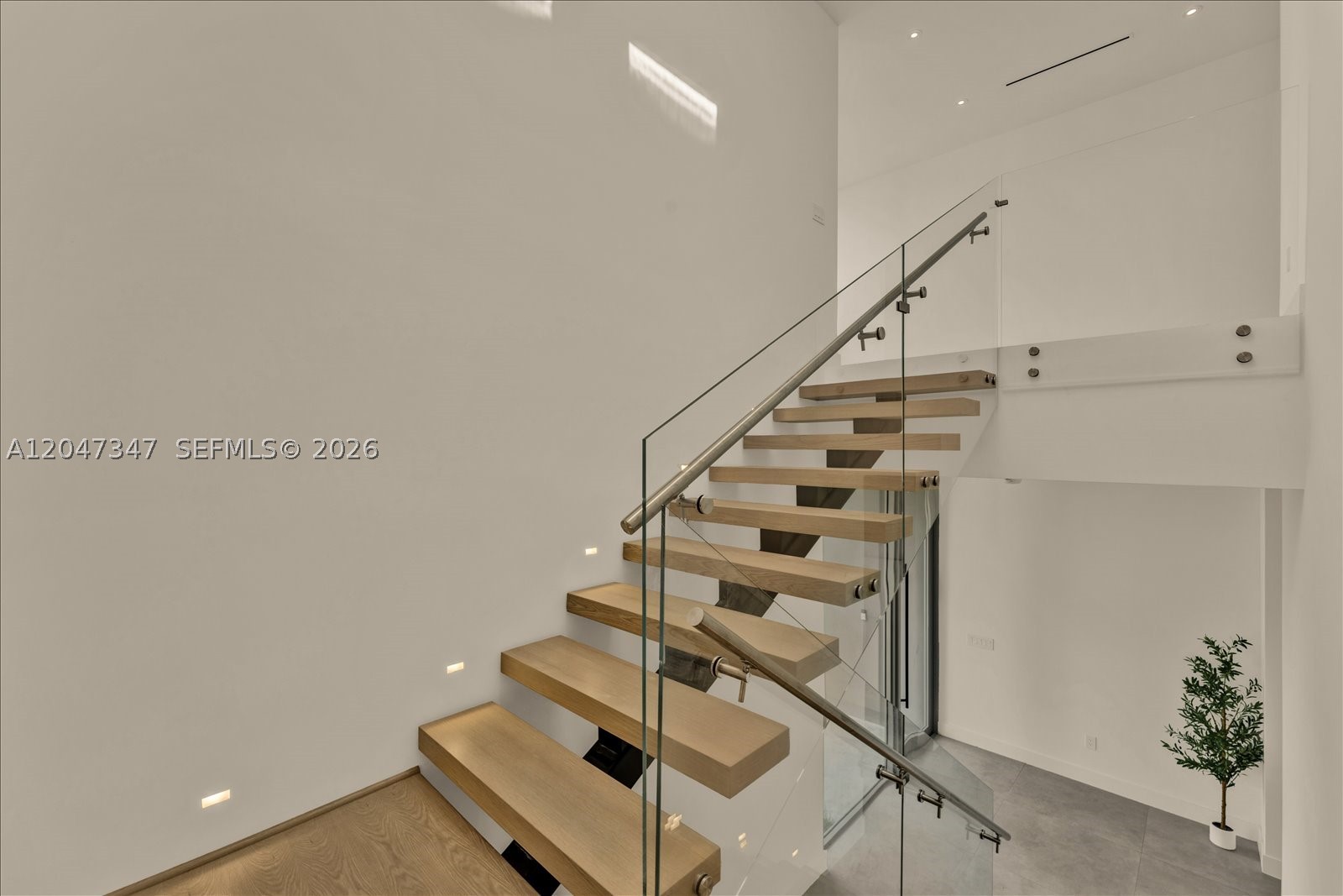 NORTH BAY ISLAND - Residential