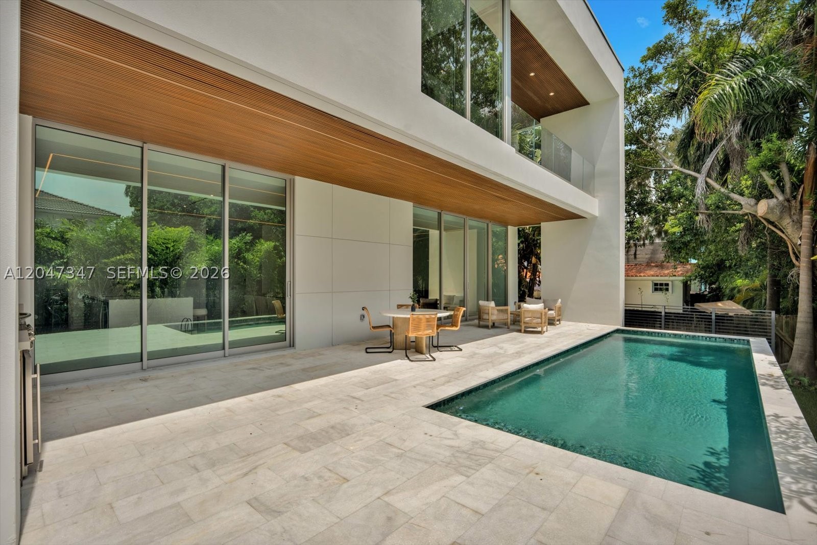 NORTH BAY ISLAND - Residential