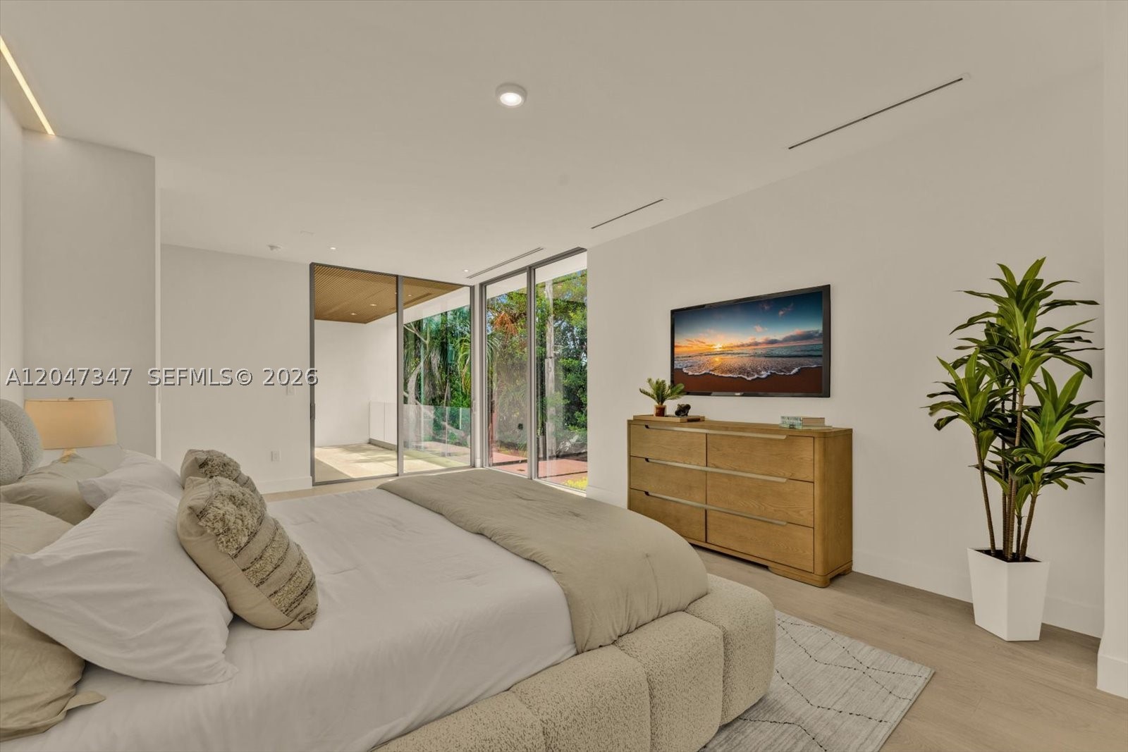 NORTH BAY ISLAND - Residential