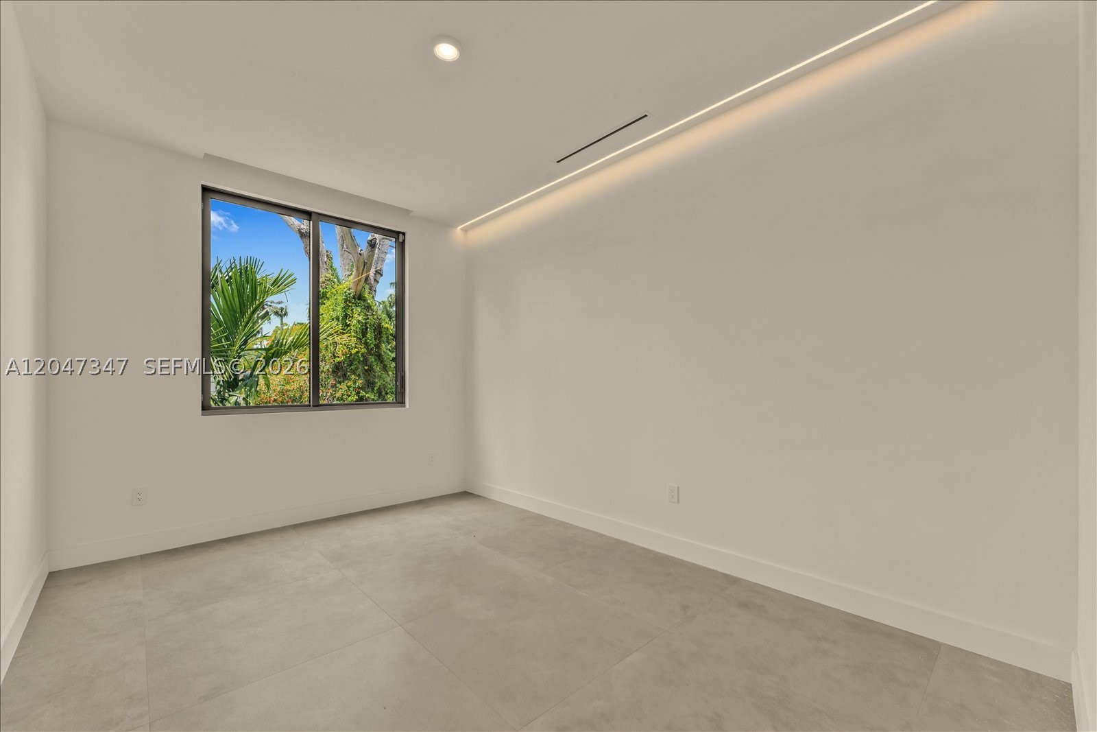 NORTH BAY ISLAND - Residential