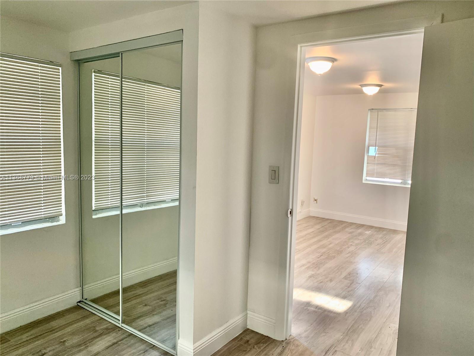 NORTH HOLLYWOOD - Residential Lease