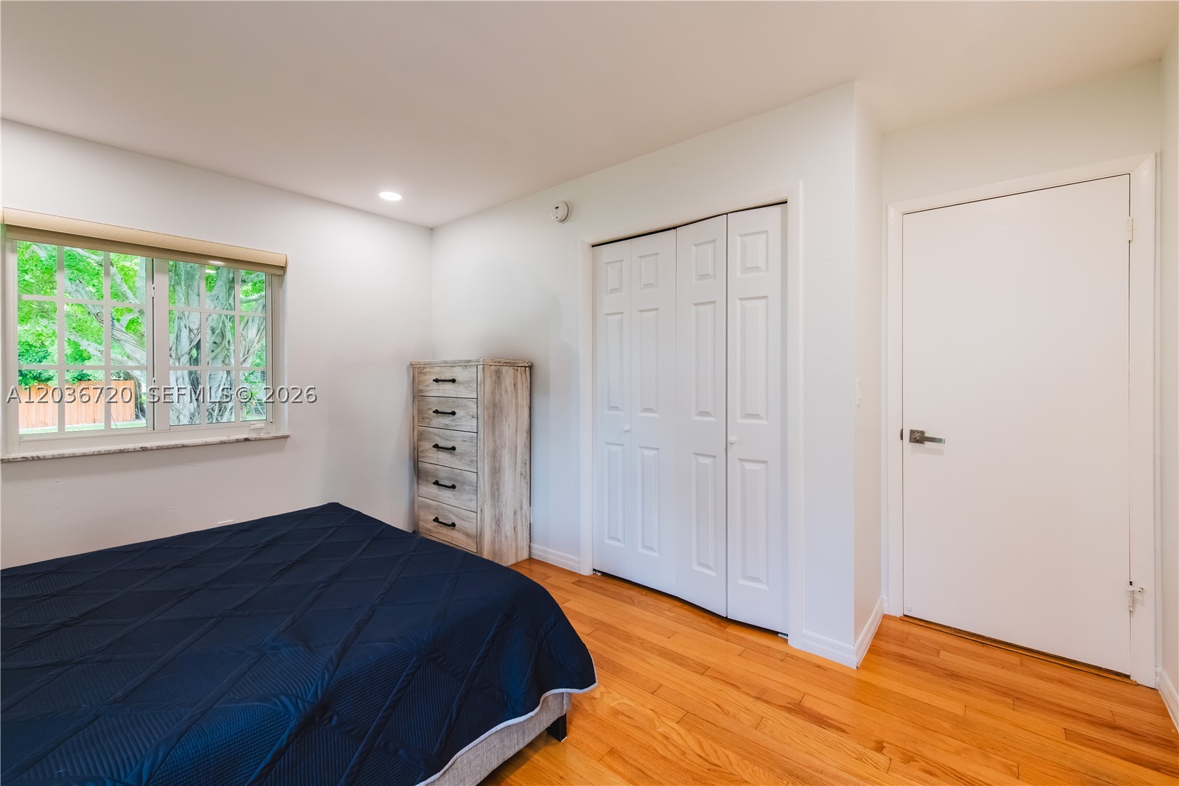 BONAVENTURE LAKES - Residential