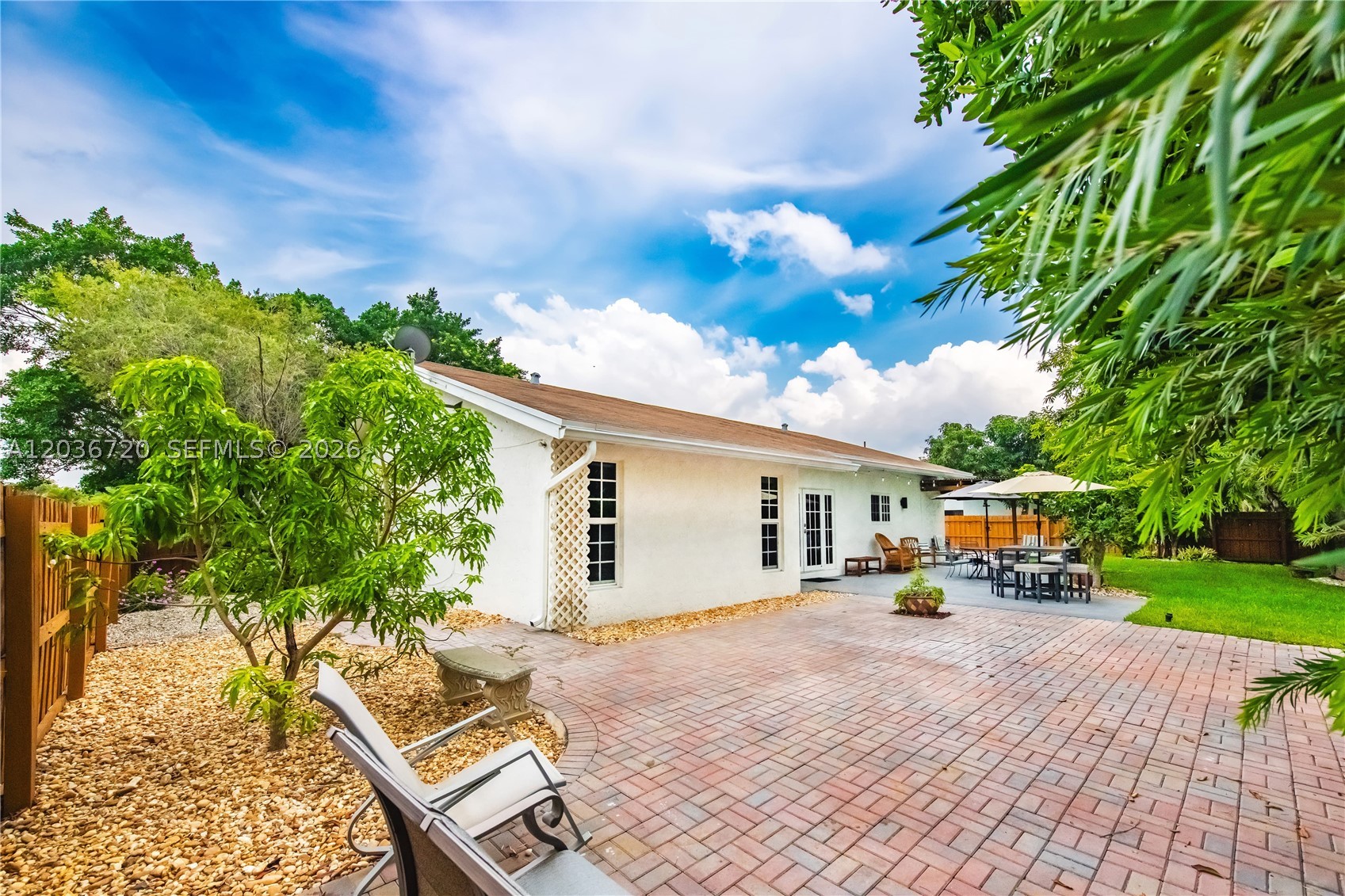 BONAVENTURE LAKES - Residential
