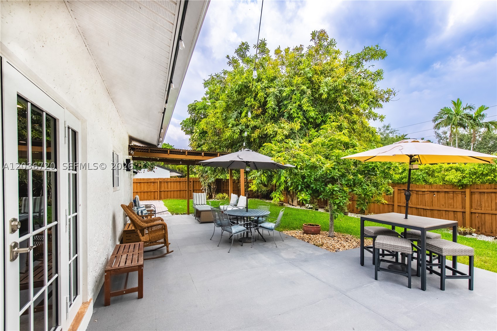 BONAVENTURE LAKES - Residential