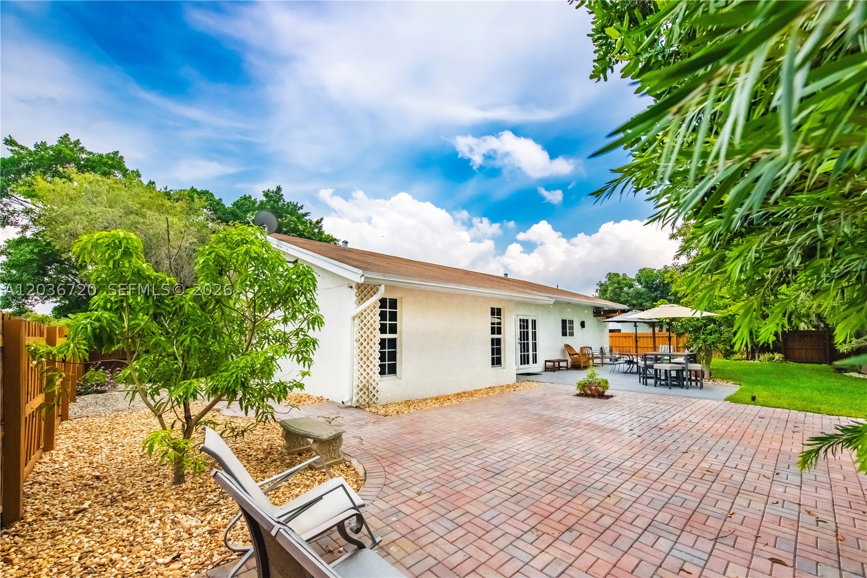 BONAVENTURE LAKES - Residential