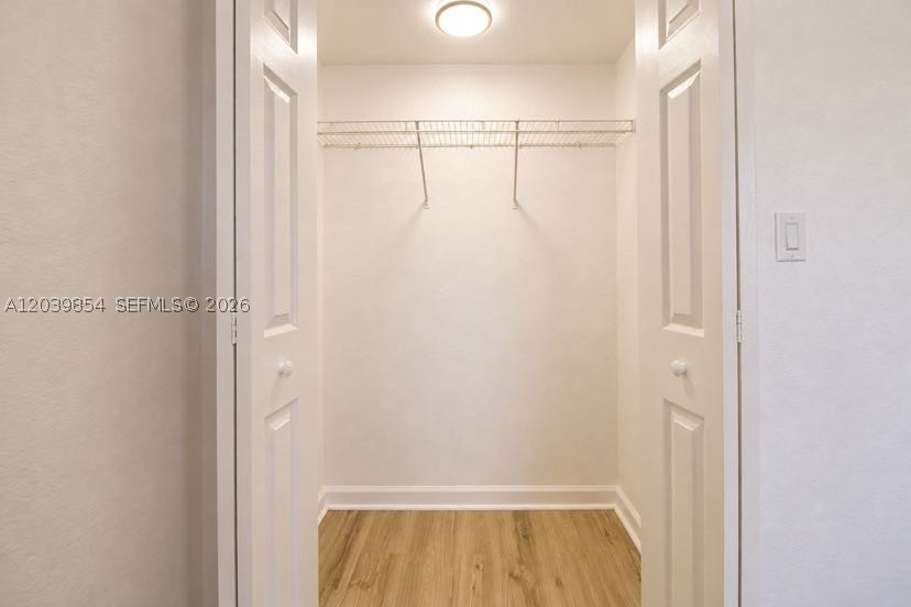 THE COURTS AT BAYSHORE II - Residential