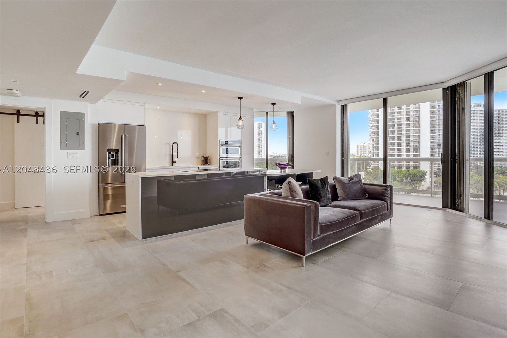 TERRACES NORTH TURNBERRY - Residential