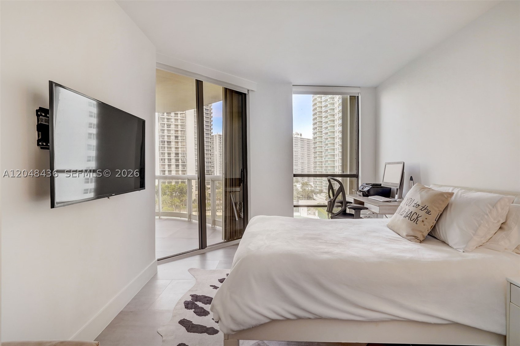 TERRACES NORTH TURNBERRY - Residential