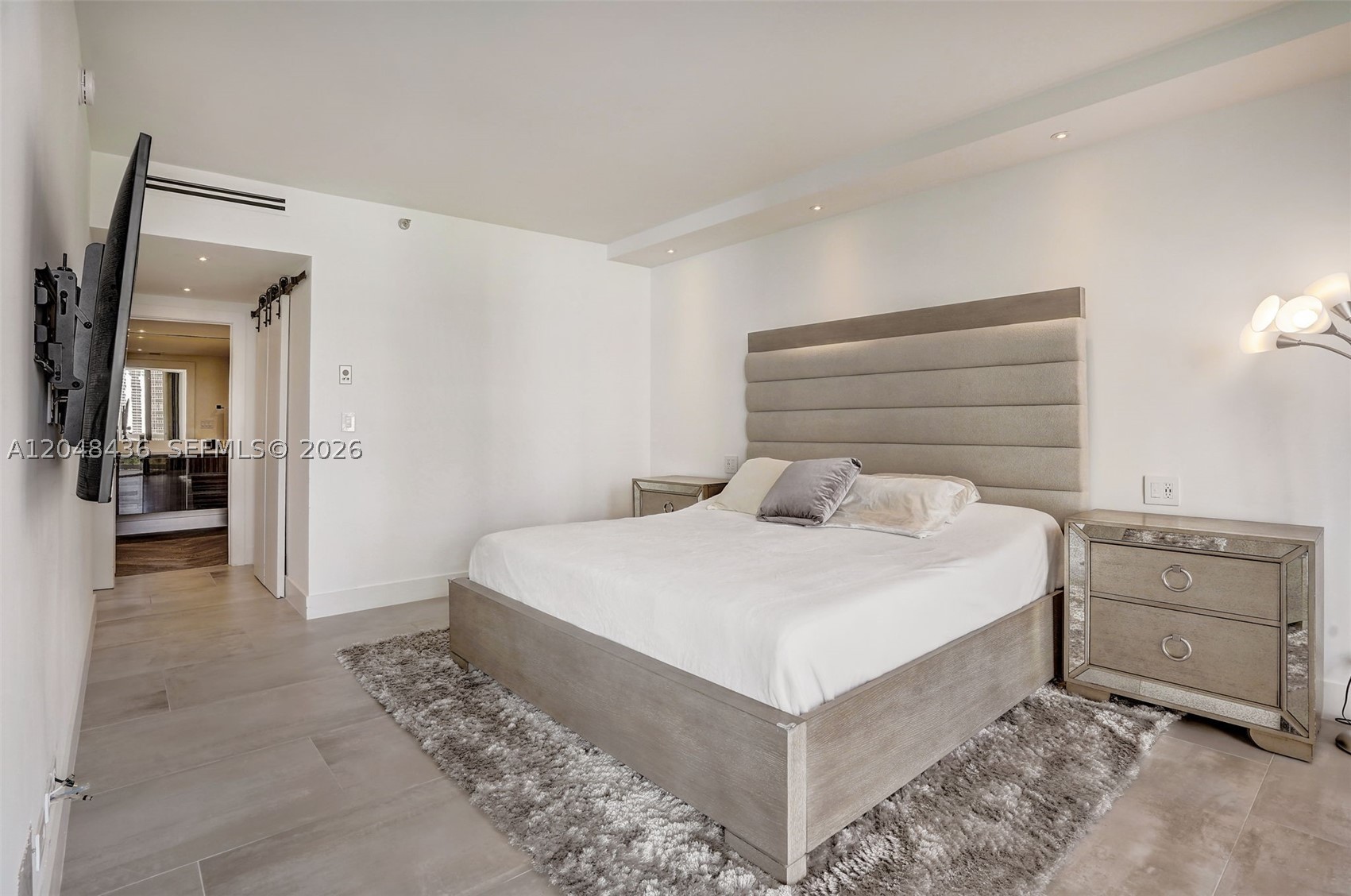 TERRACES NORTH TURNBERRY - Residential