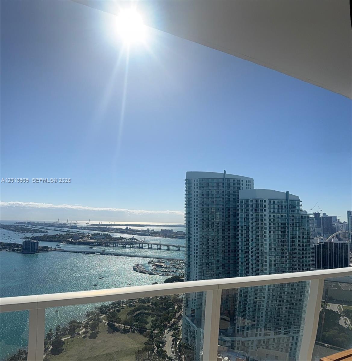 PARAMOUNT BAY CONDO - Residential