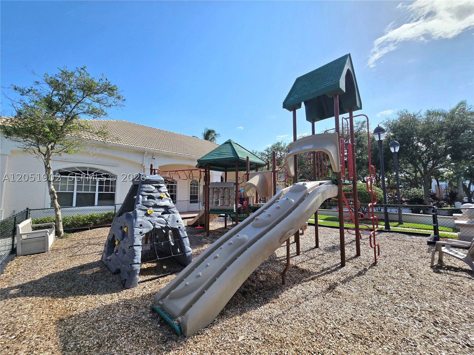 FIORE AT THE GARDENS COND - Residential