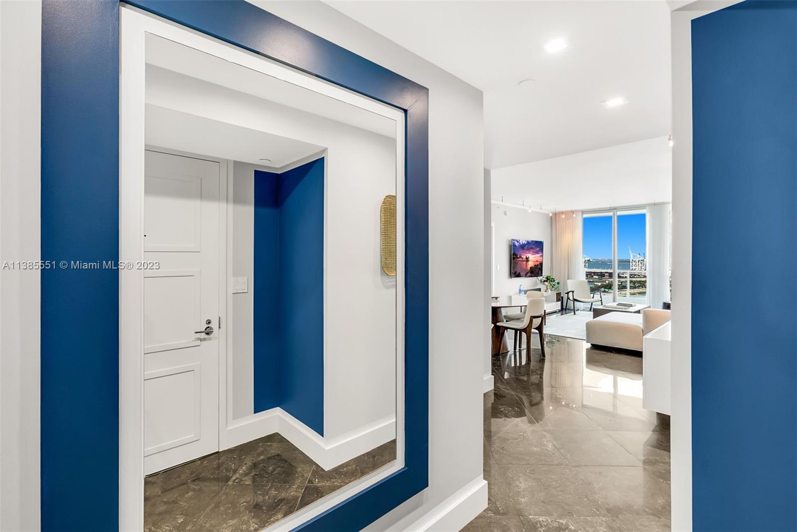 THE BENTLEY BAY CONDO - Residential Lease
