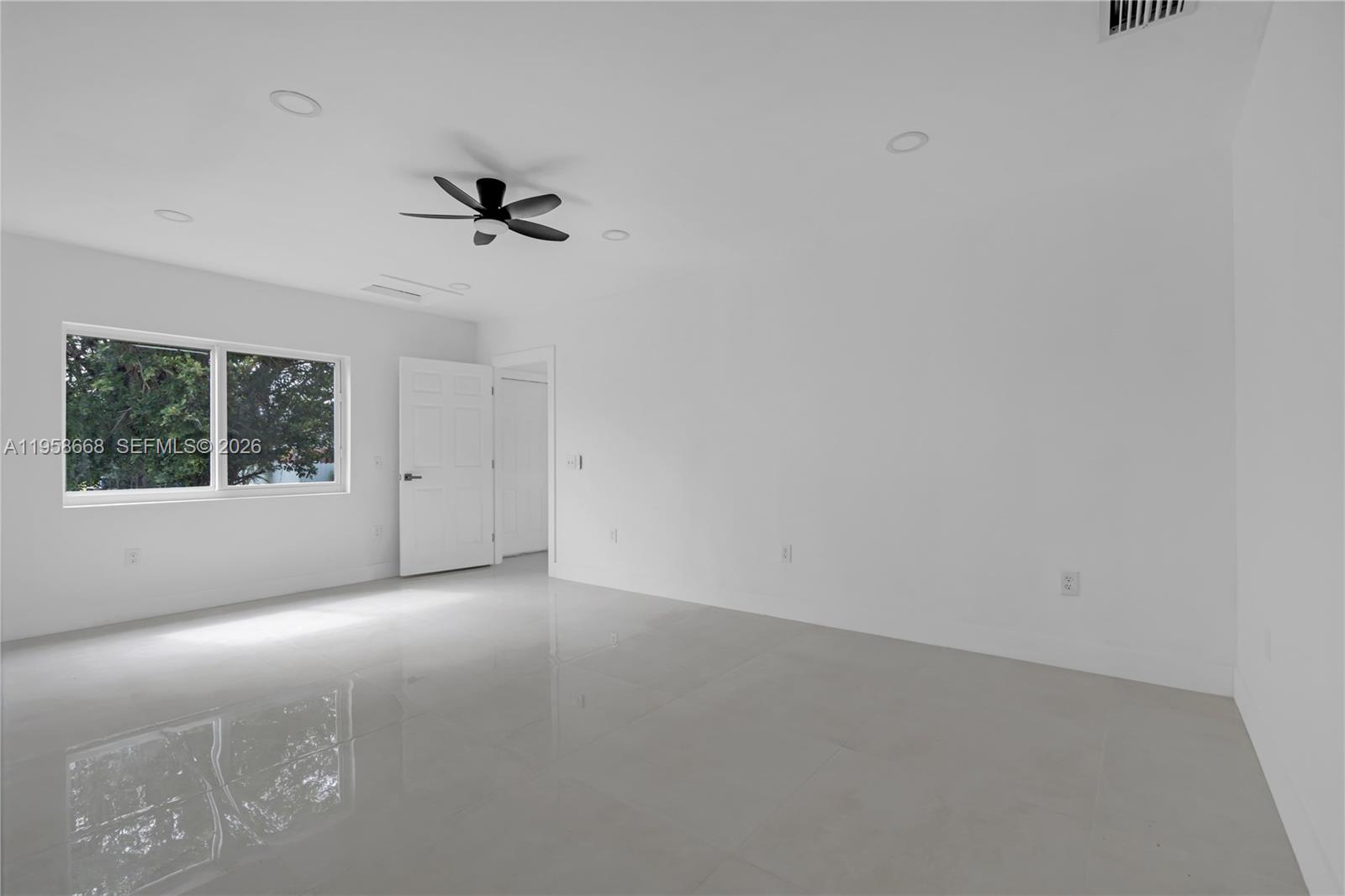 ROCKWOOD SUB - Residential
