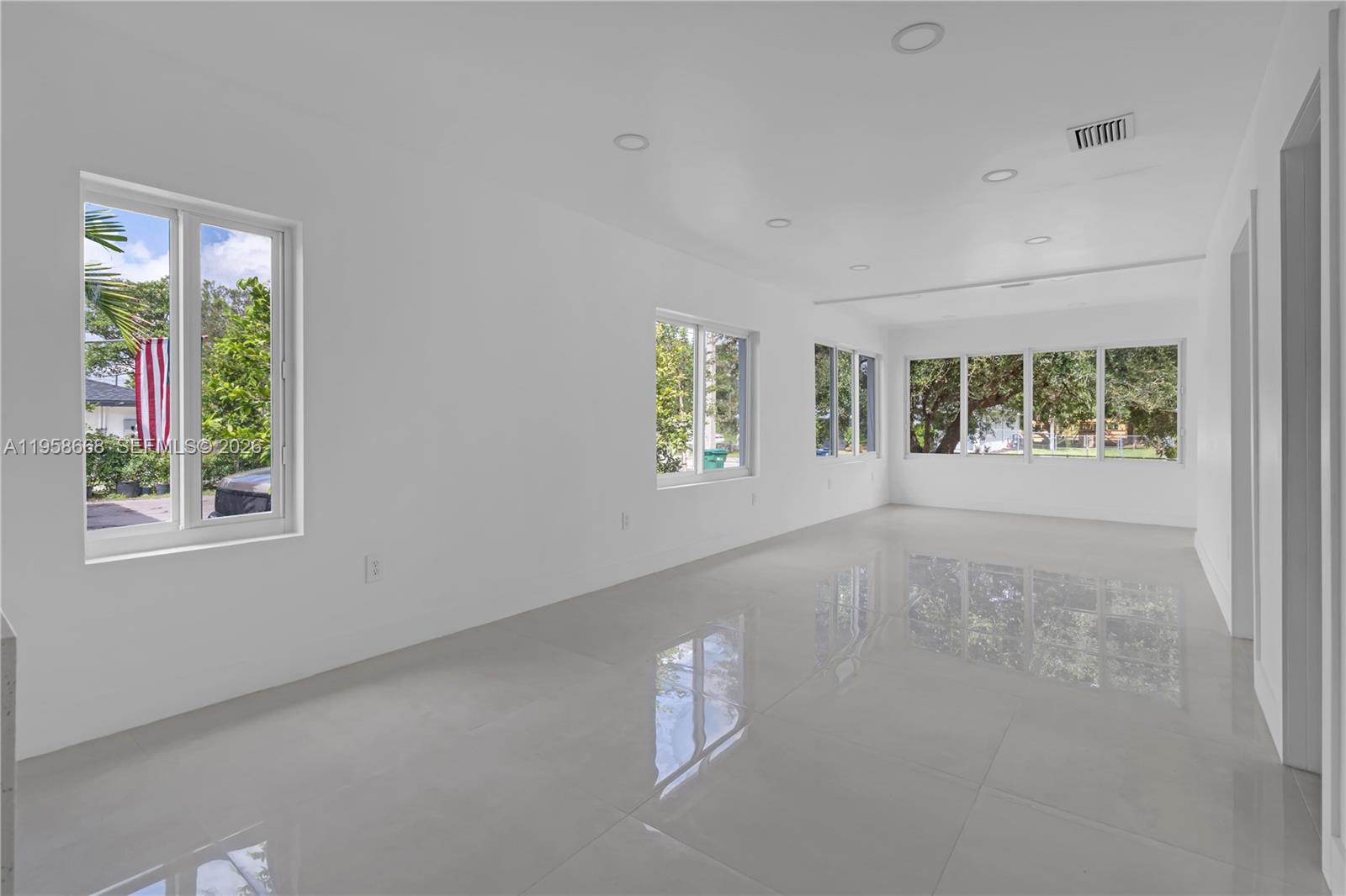 ROCKWOOD SUB - Residential