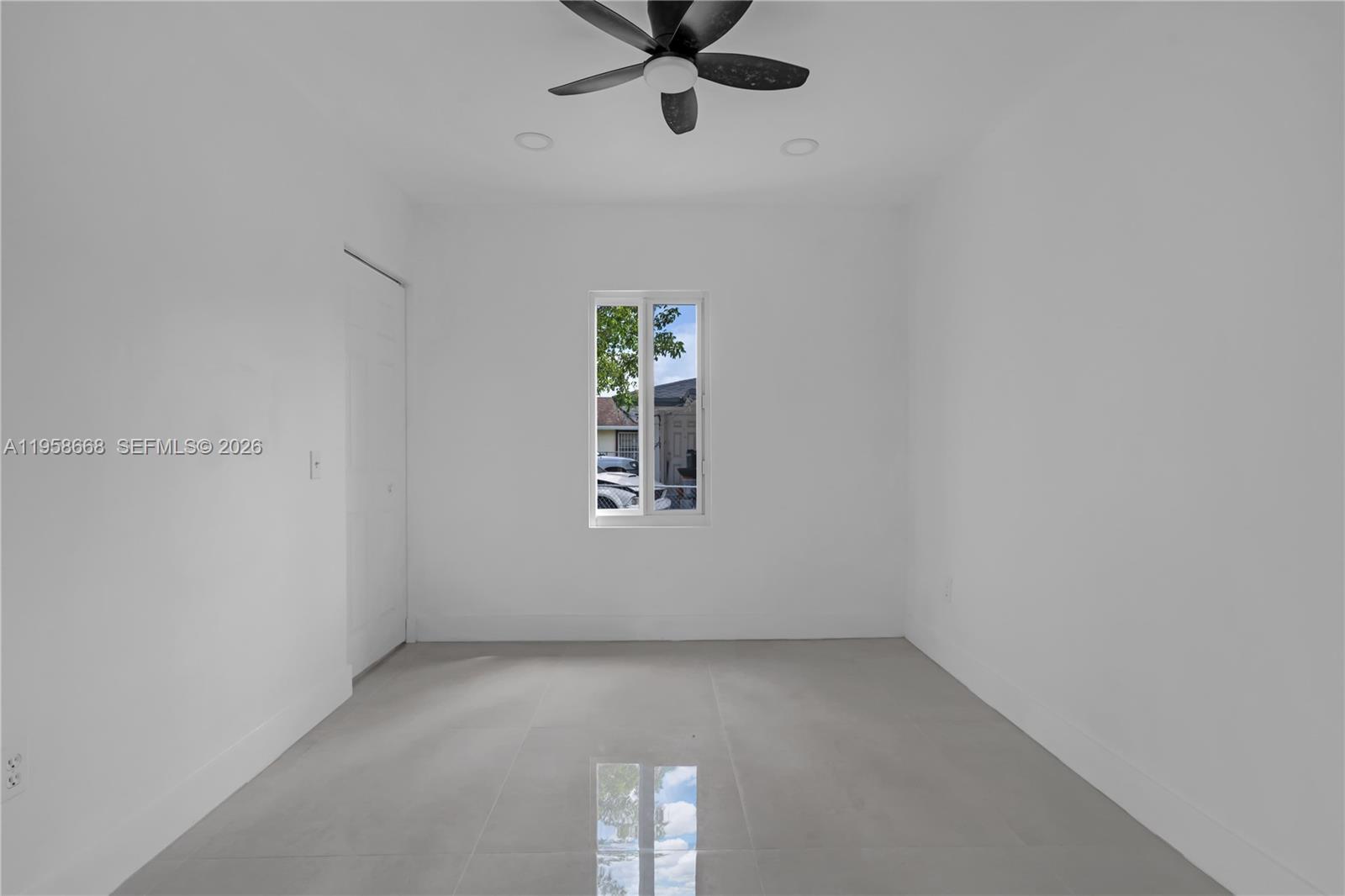 ROCKWOOD SUB - Residential
