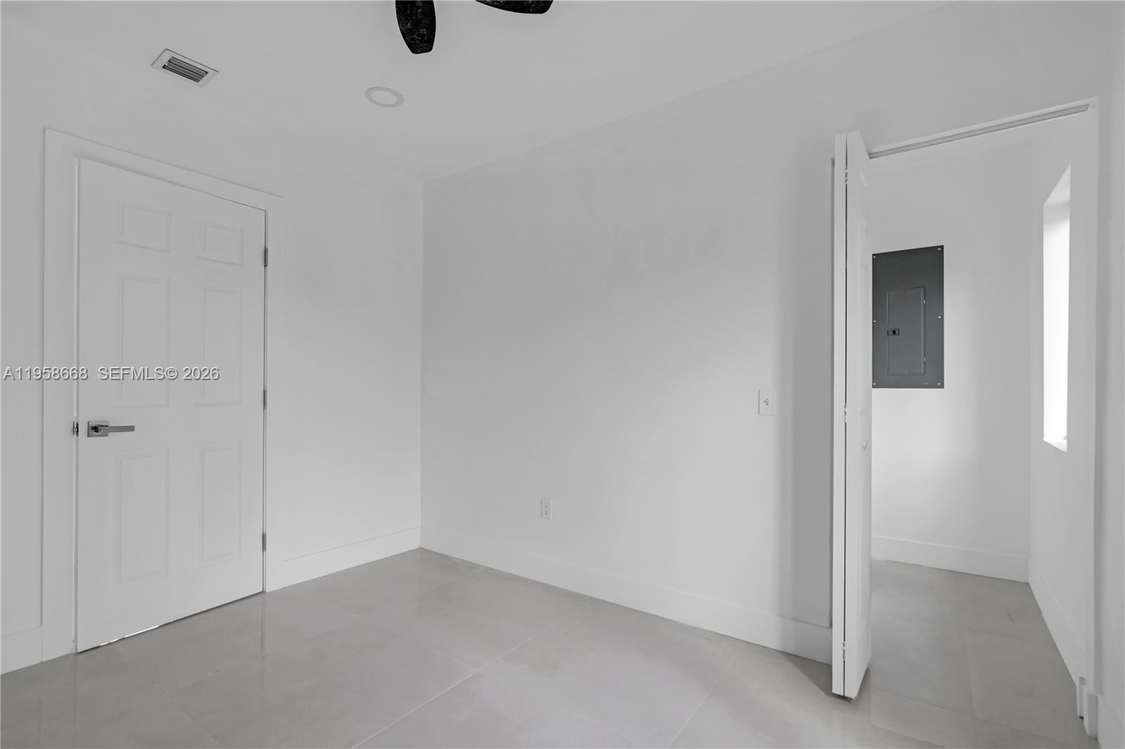 ROCKWOOD SUB - Residential