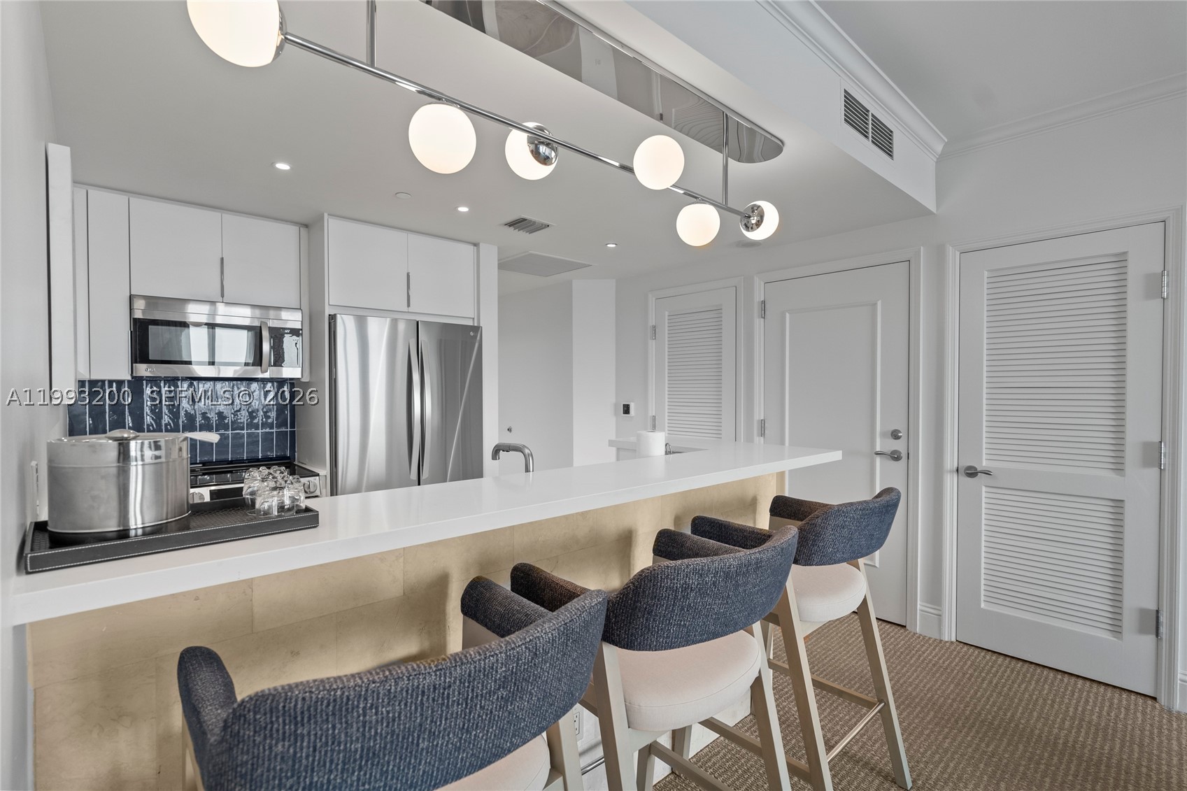 FONTAINEBLEAU II CONDO - Residential