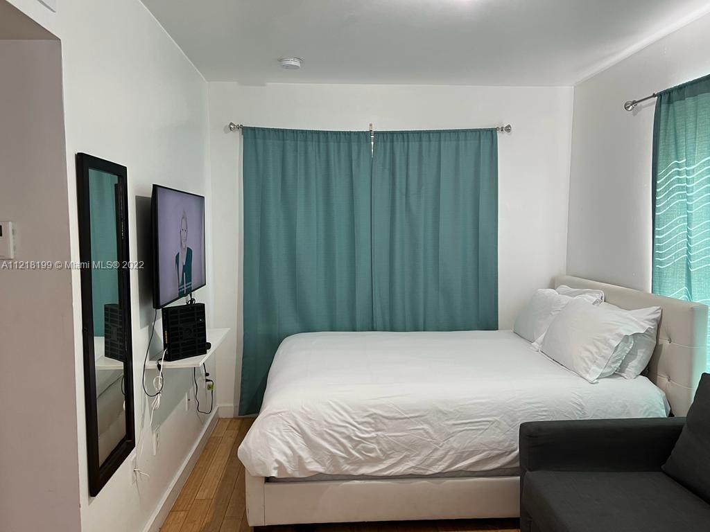 THE BENNETT CONDO - Residential Lease