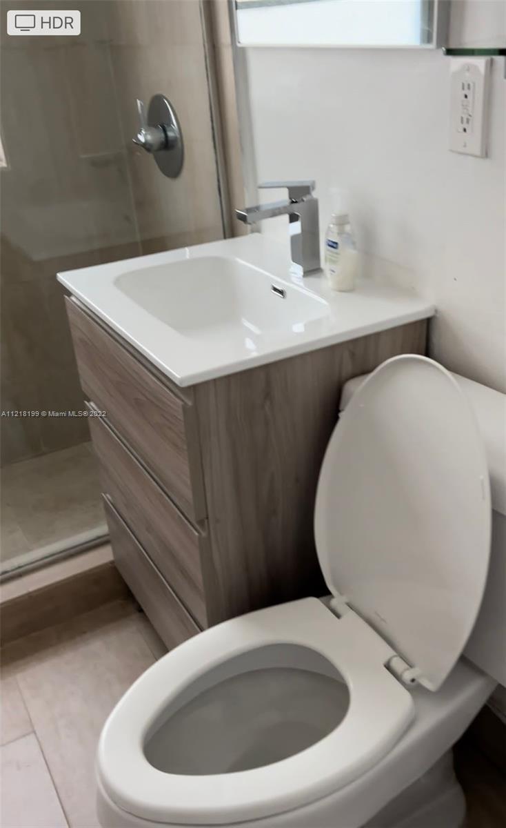 THE BENNETT CONDO - Residential Lease