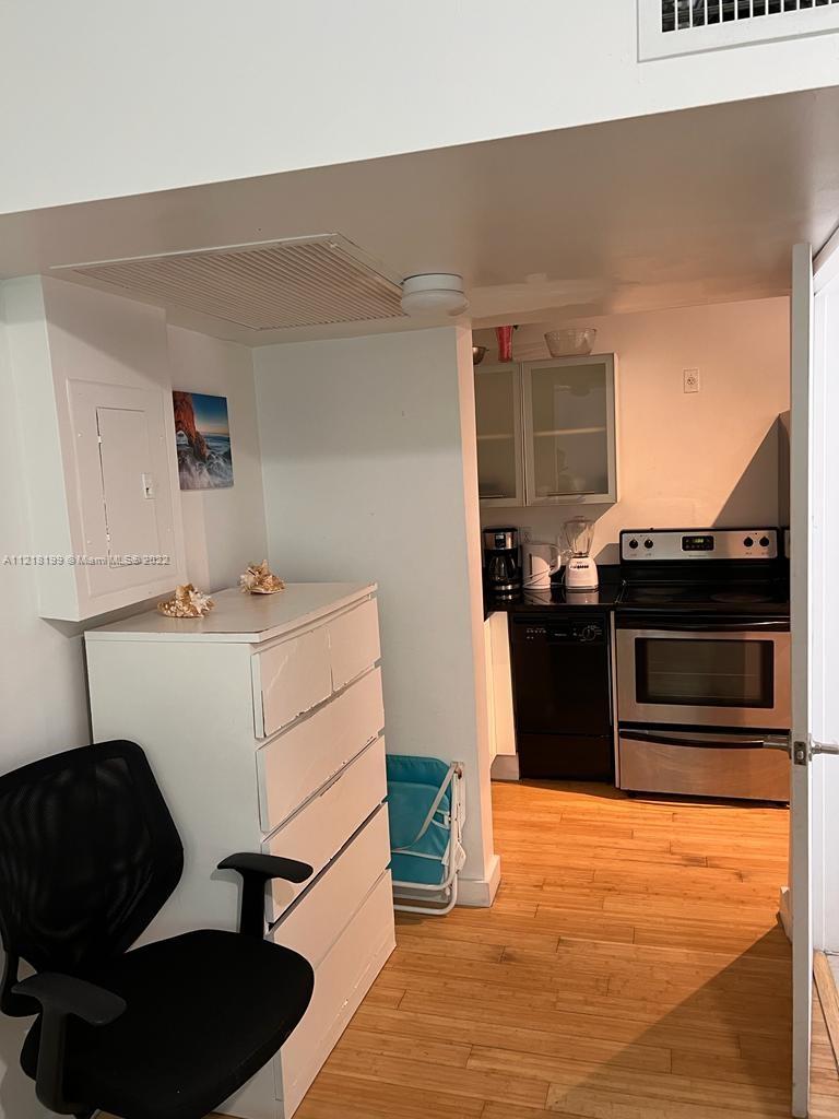 THE BENNETT CONDO - Residential Lease