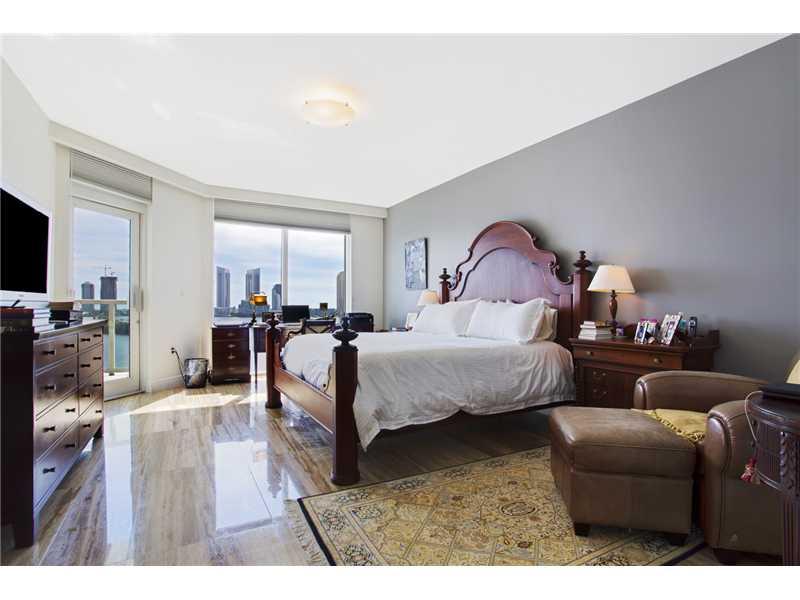 THE PENINSULA CONDO - Residential Lease