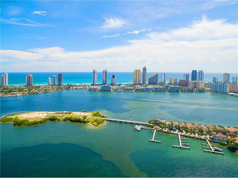 THE PENINSULA CONDO - Residential Lease