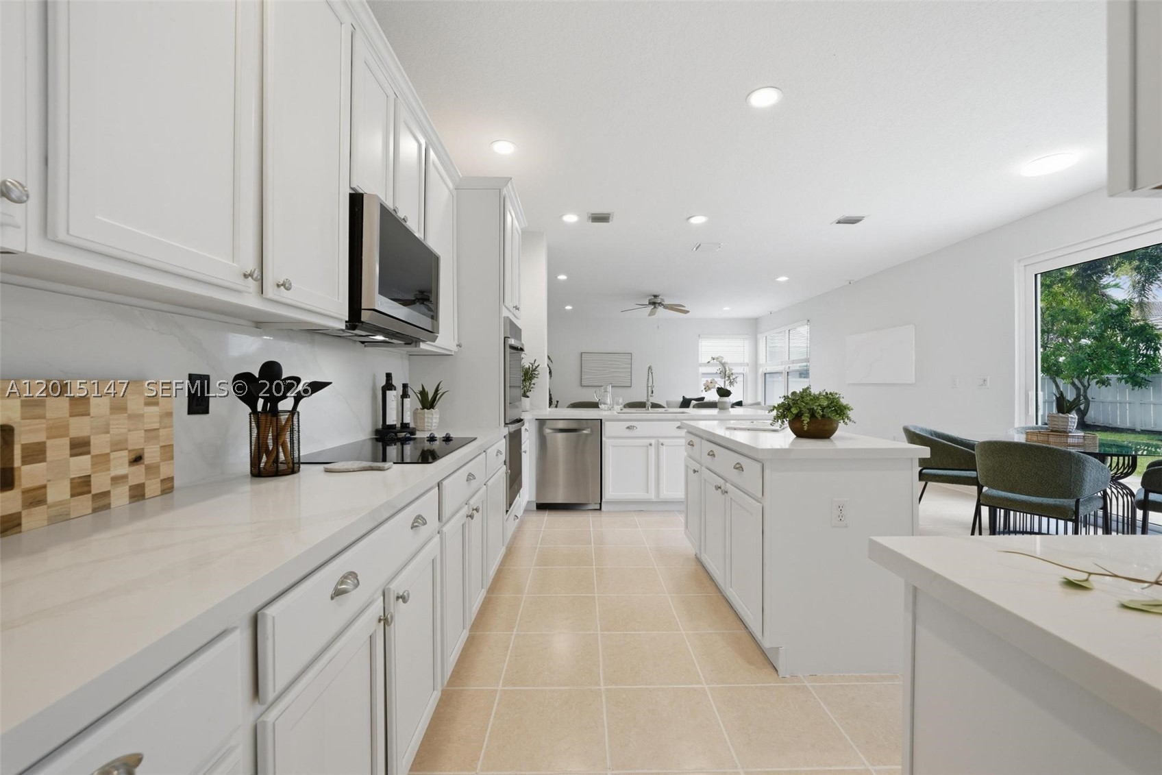 PEMBROKE FALLS - Residential