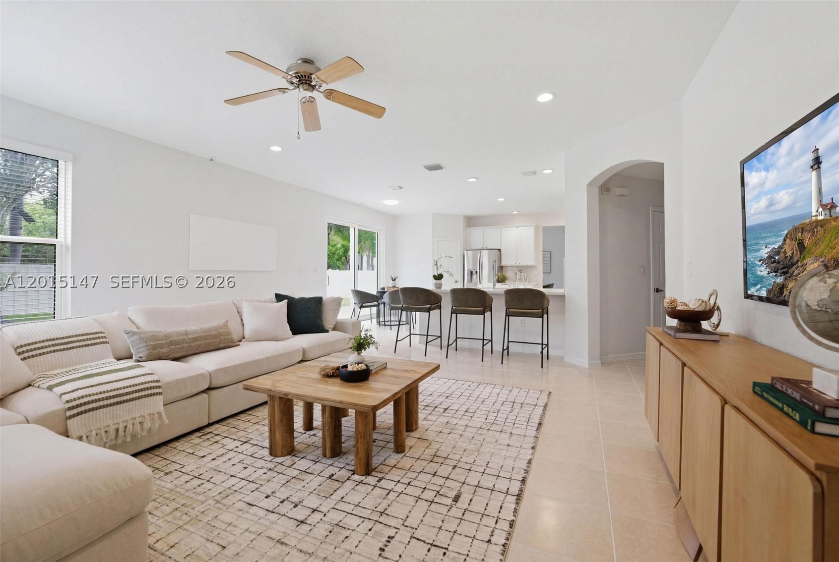 PEMBROKE FALLS - Residential