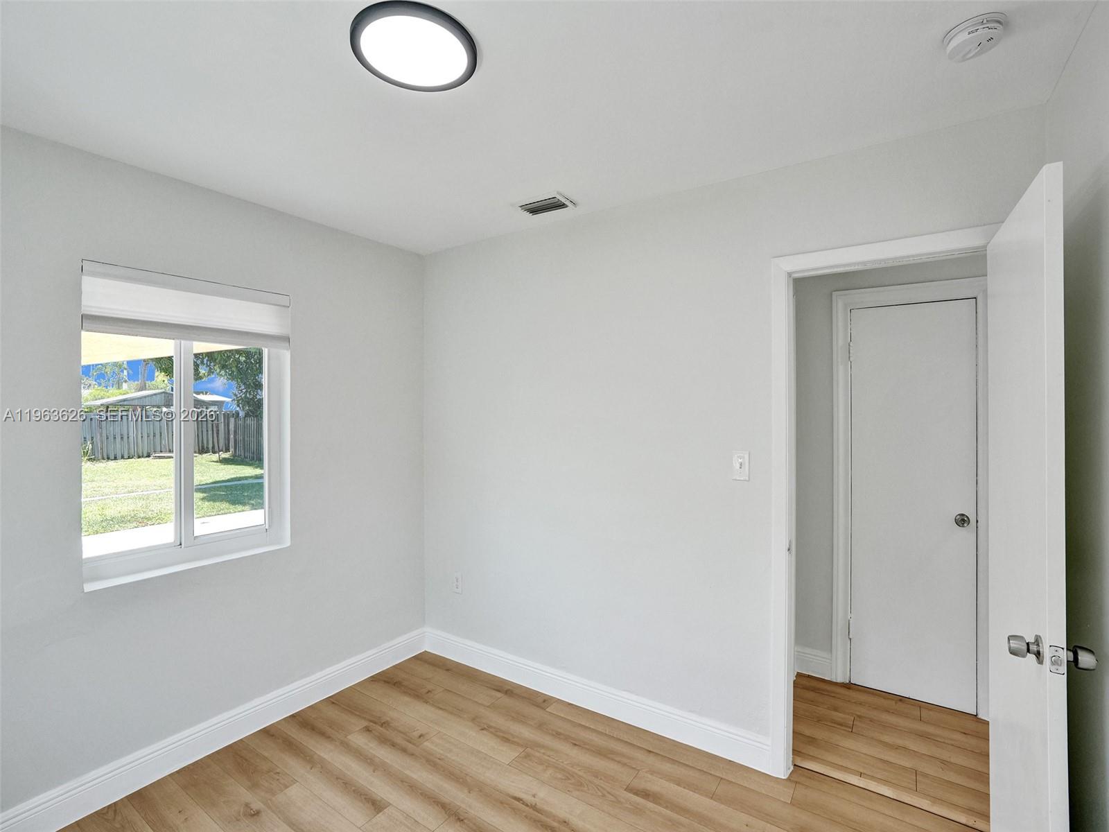 ALLENWOOD - Residential Lease