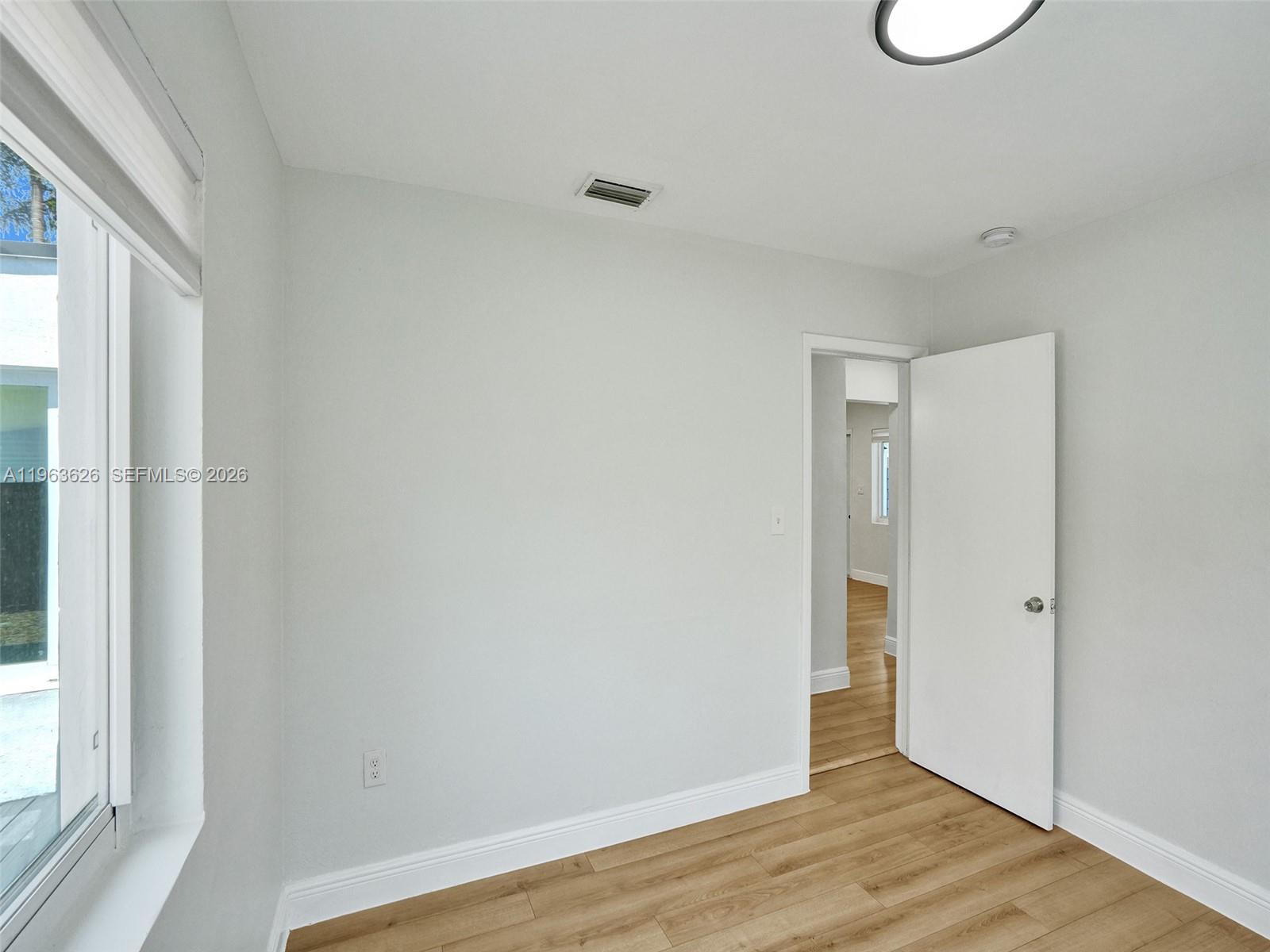 ALLENWOOD - Residential Lease