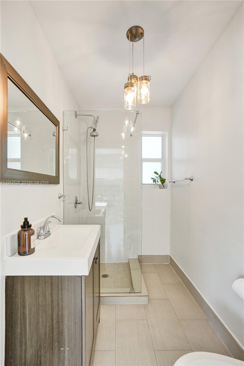 ALLENWOOD - Residential Lease