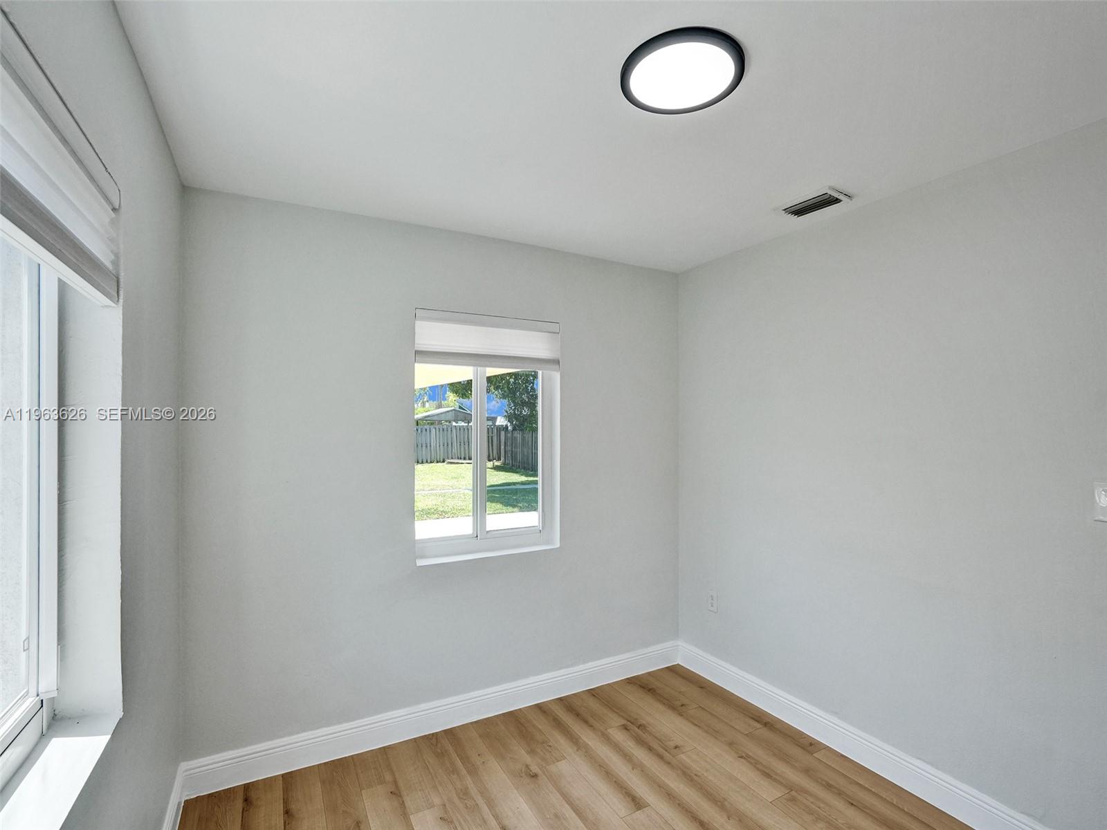 ALLENWOOD - Residential Lease