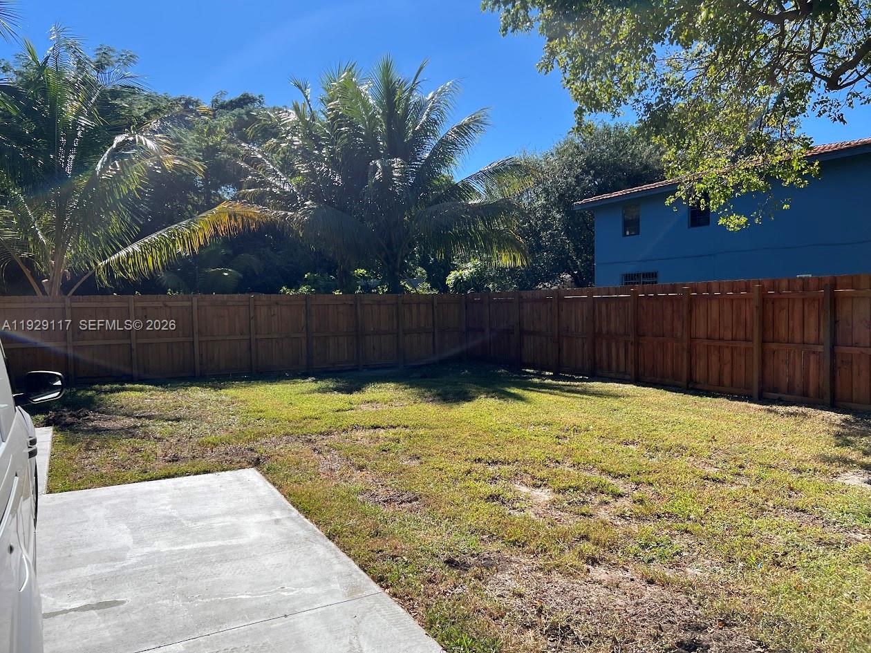 PINEWOOD PARK - Residential Income