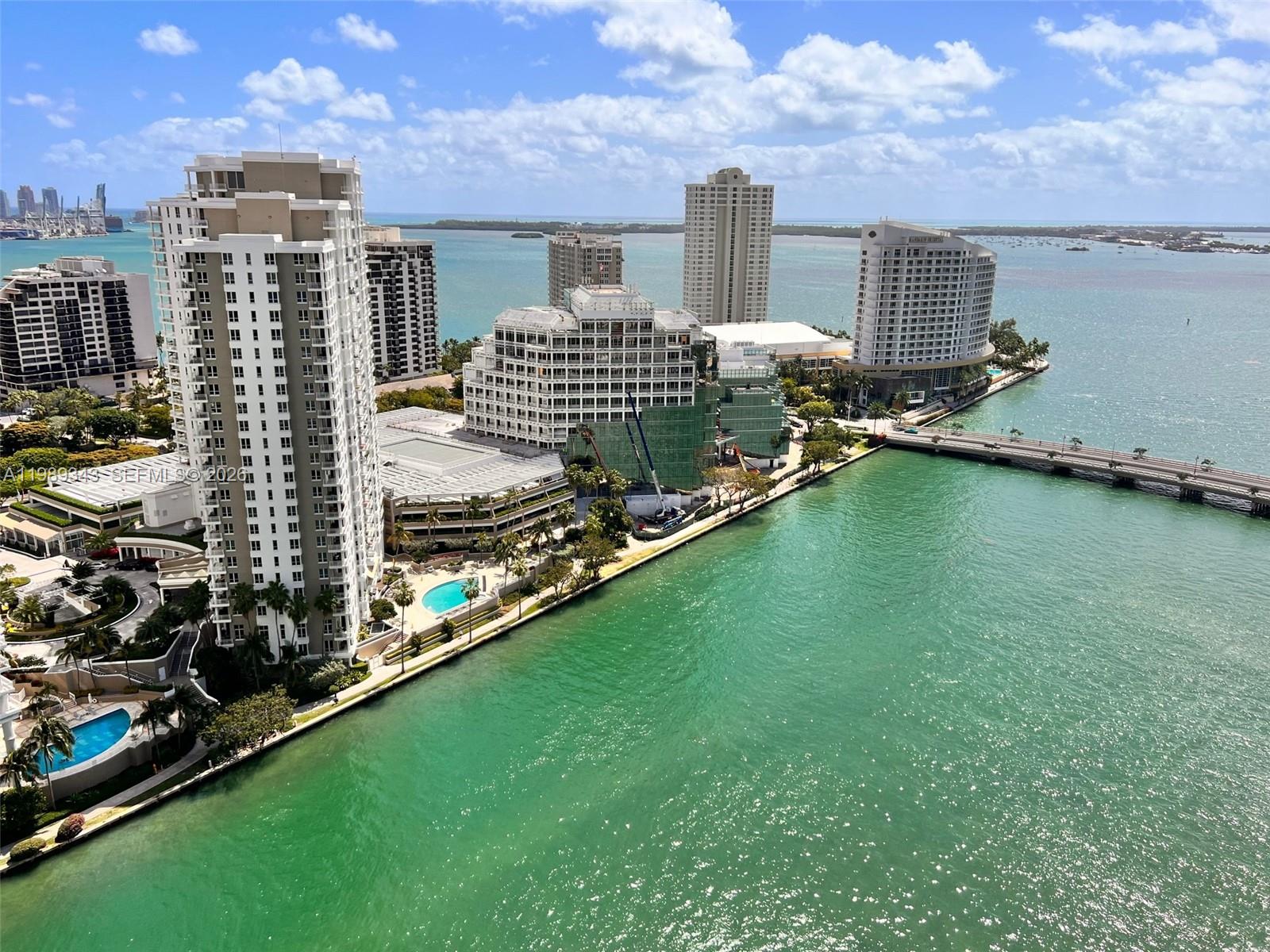 ICON BRICKELL NO TWO - Residential