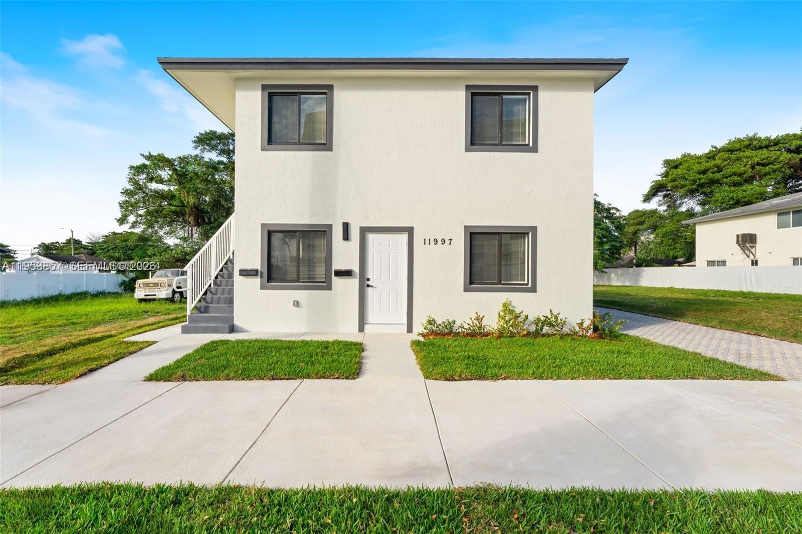 Outstanding investment opportunity! Brand-new construction duplex offering strong income potential and low maintenance. These units feature 6 bedrooms and 4 full bathrooms with modern layouts and high-end finishes.
 The property offers more than 3 parking spaces per unit, a rare feature that significantly enhances rental demand and tenant appeal. This property is ideal for investors or owner-occupants looking to live in one unit while renting the other. Located in a growing area with high rental demand, this duplex represents a smart long-term, income-producing investment.
