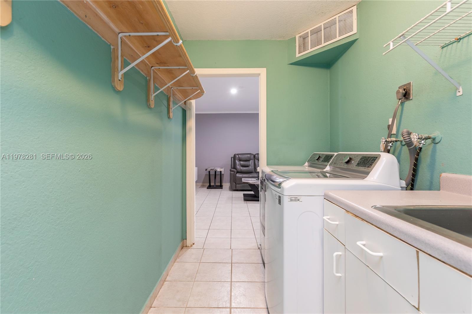 MARALEX HOMES - Residential
