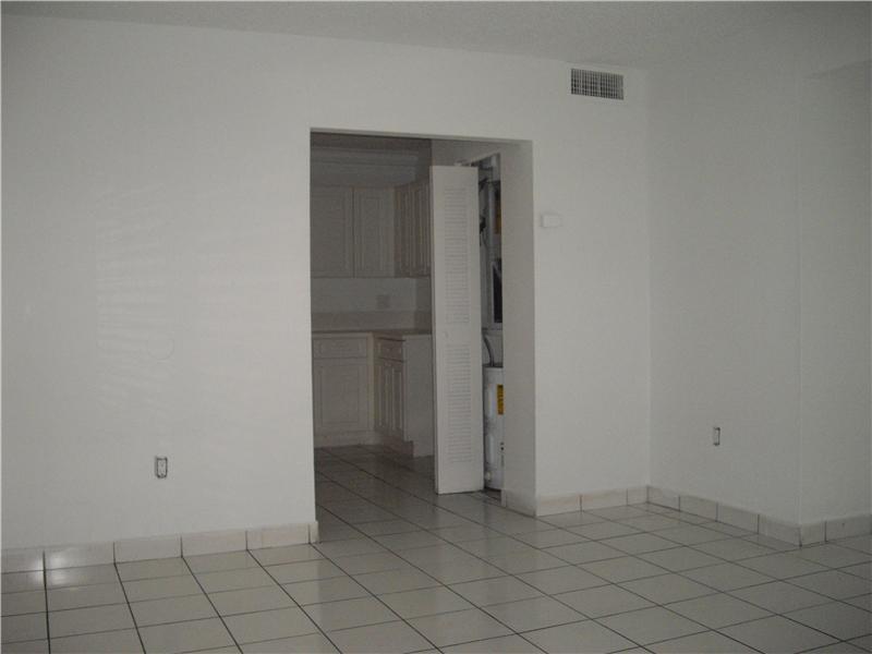 CONDADO REAL - Residential Lease