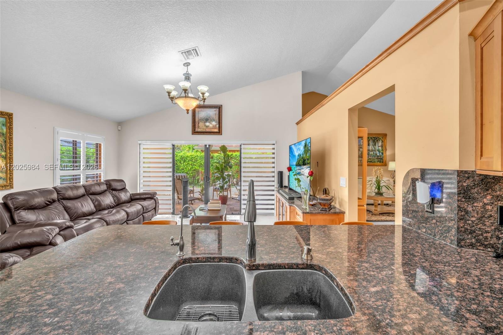 WINSTON PARK - Residential