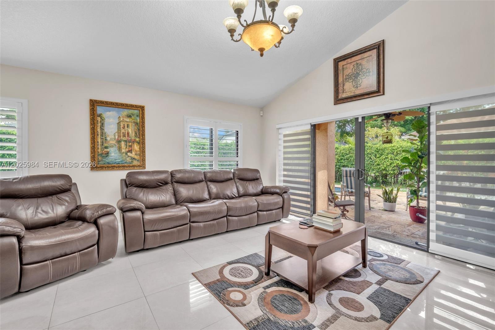 WINSTON PARK - Residential
