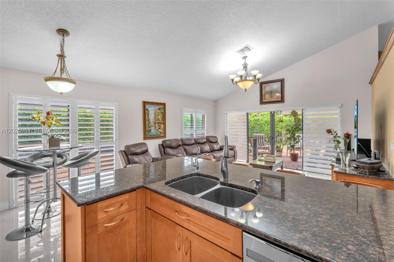 WINSTON PARK - Residential