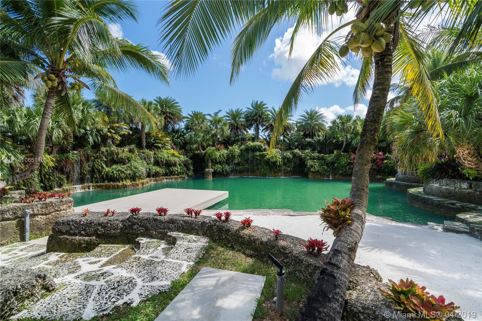 The Redlands - Residential