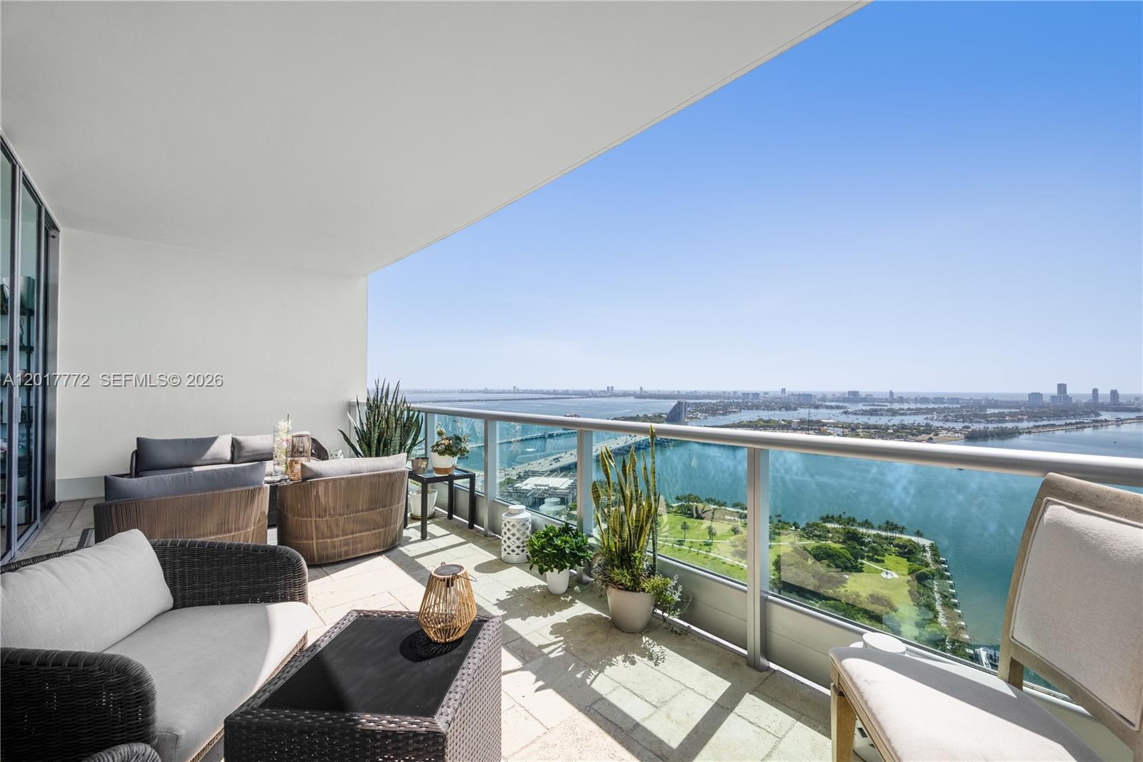 900 BISCAYNE BAY CONDO - Residential