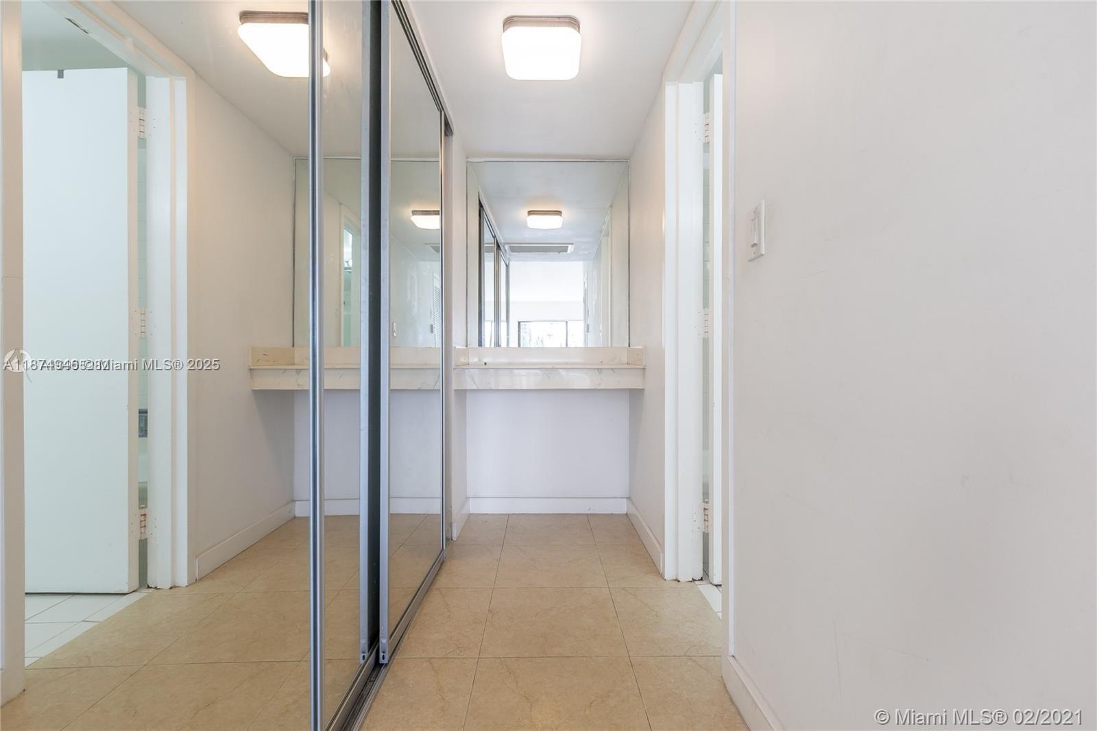 CRICKET CLUBHOUSE CONDO - Residential