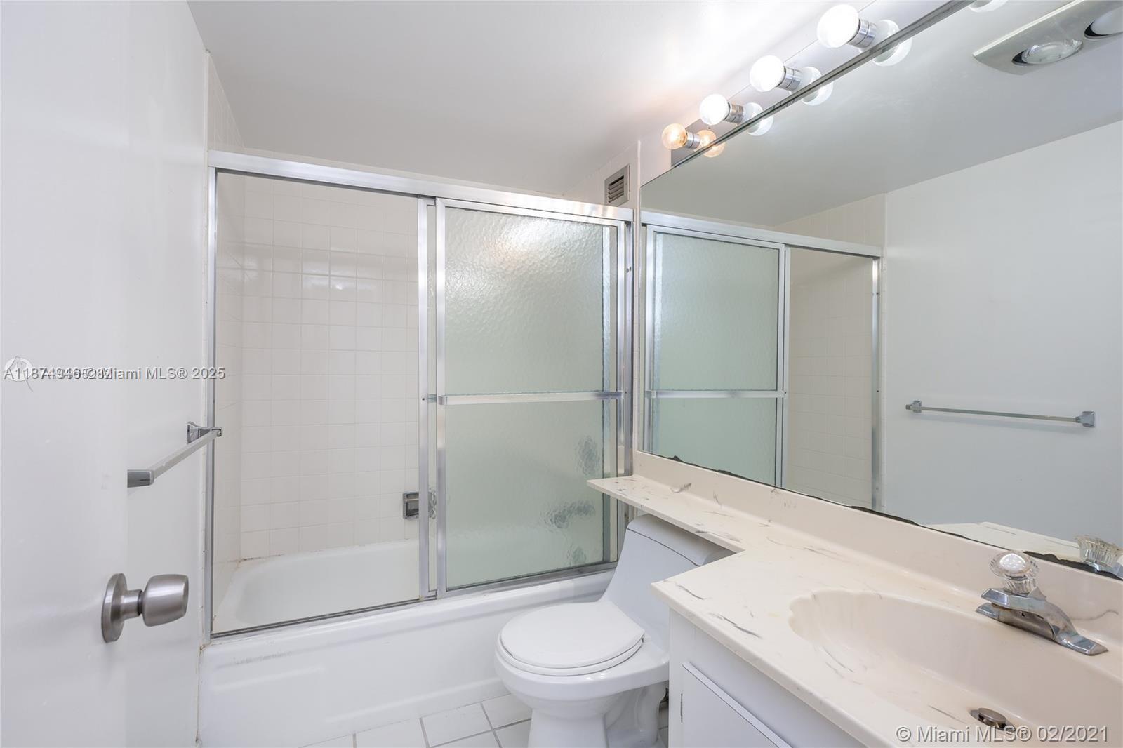 CRICKET CLUBHOUSE CONDO - Residential
