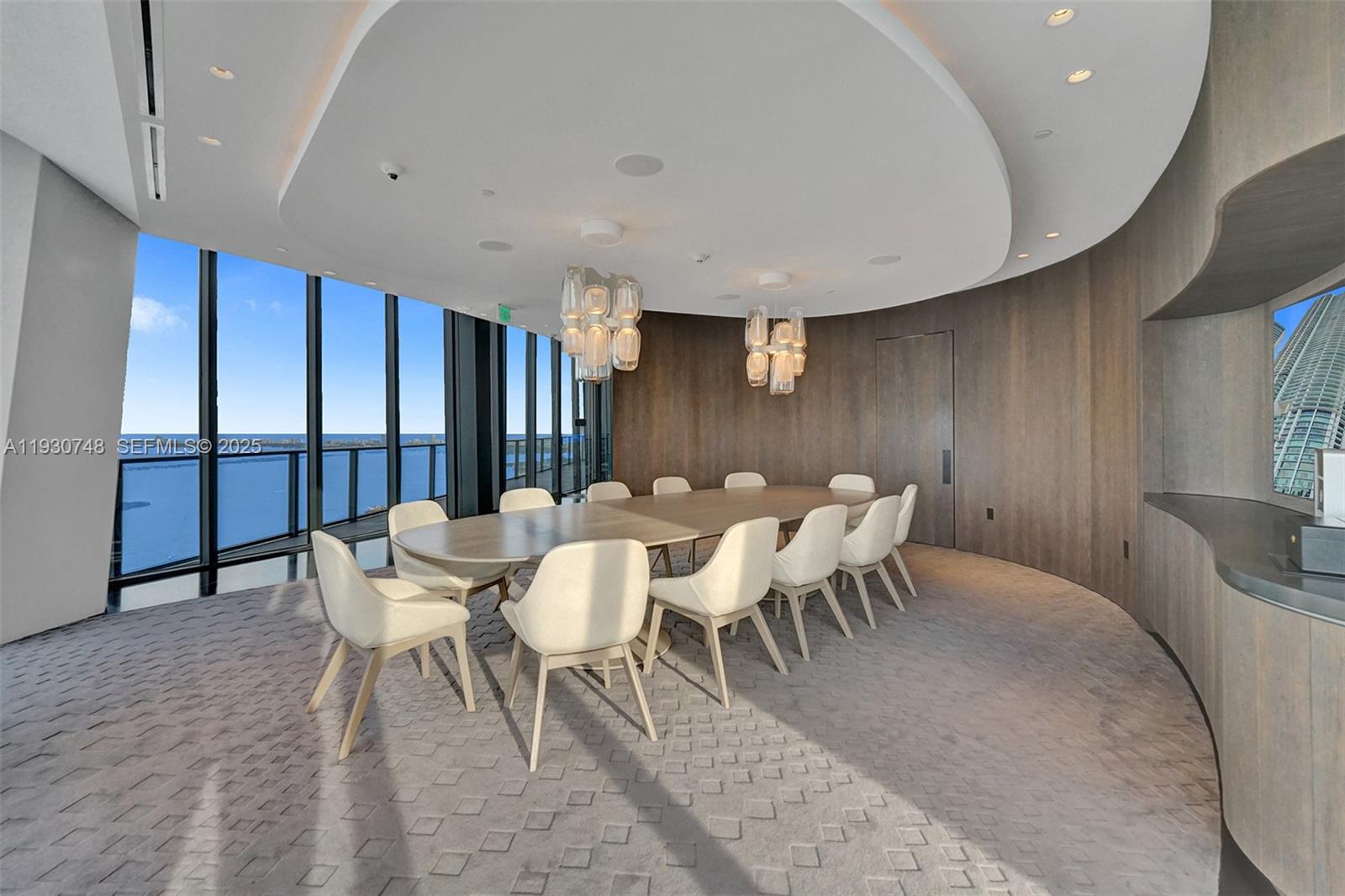 ONE THOUSAND MUSEUM CONDO - Residential