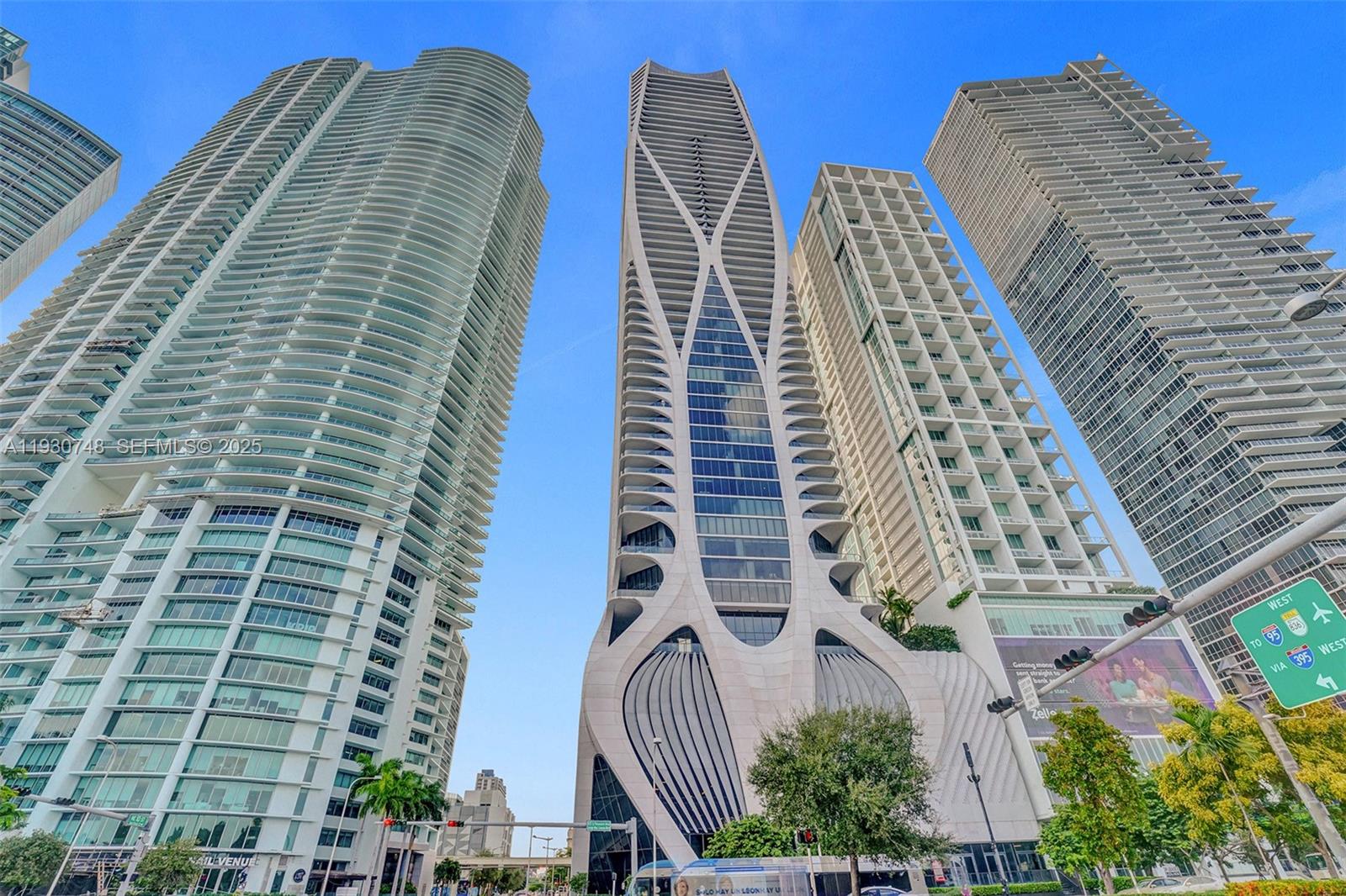 ONE THOUSAND MUSEUM CONDO - Residential