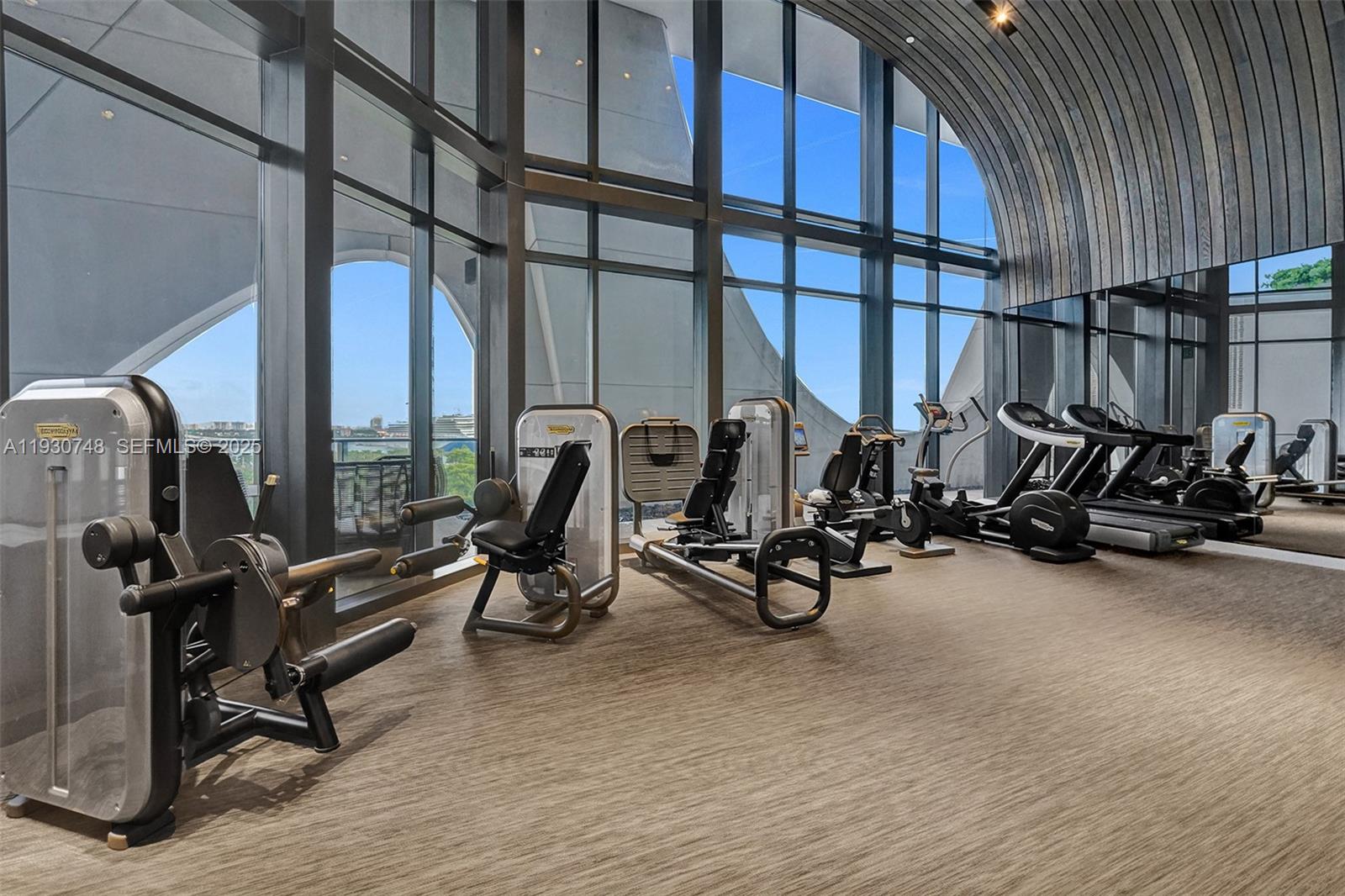 ONE THOUSAND MUSEUM CONDO - Residential