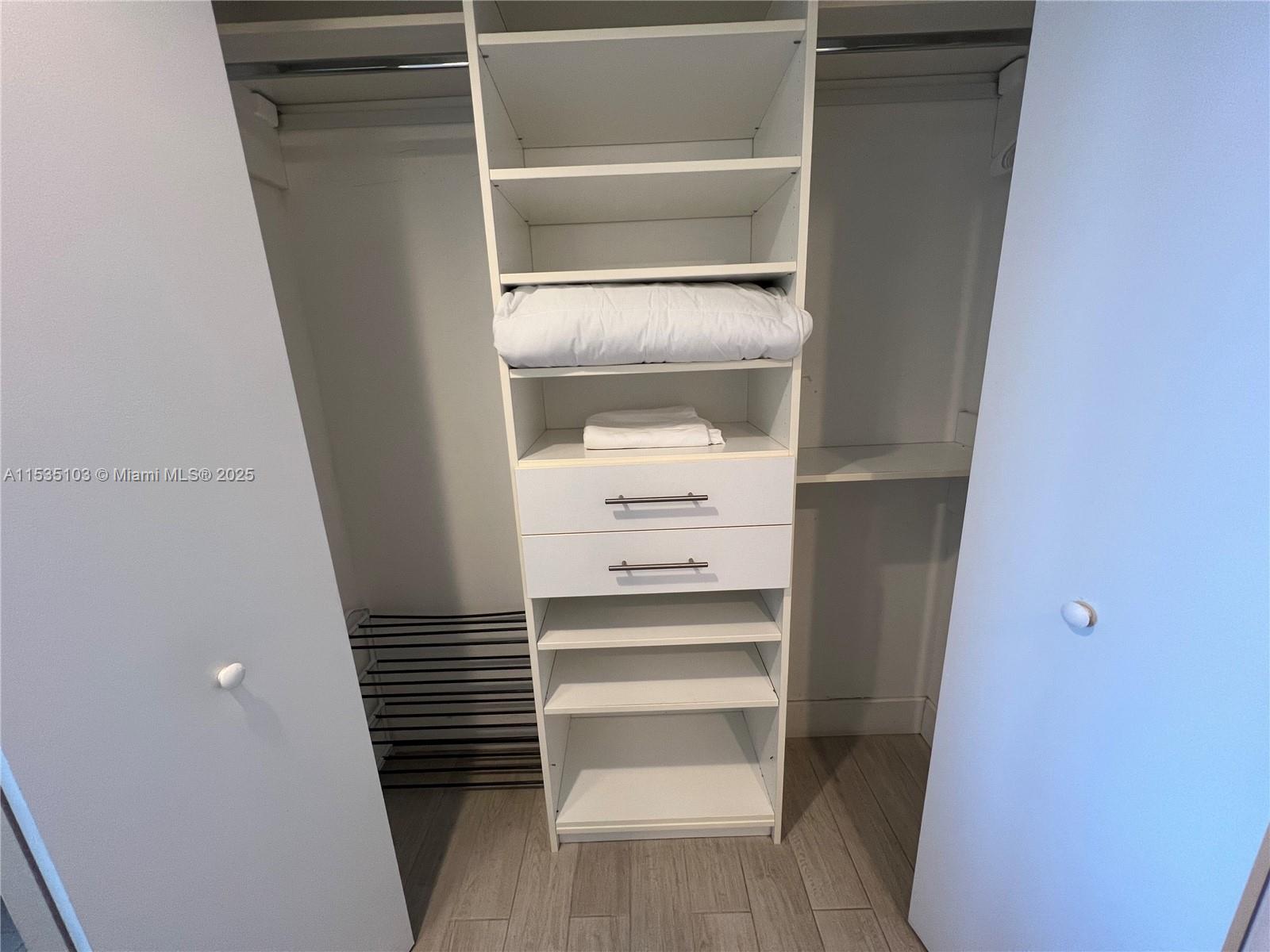 BEACHWALK CONDOMINIUM - Residential